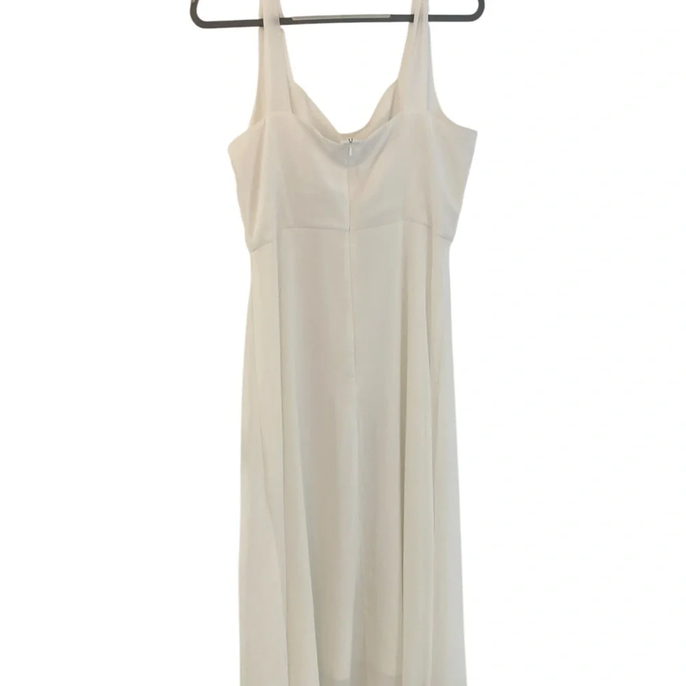 NEW large beautiful long white dress